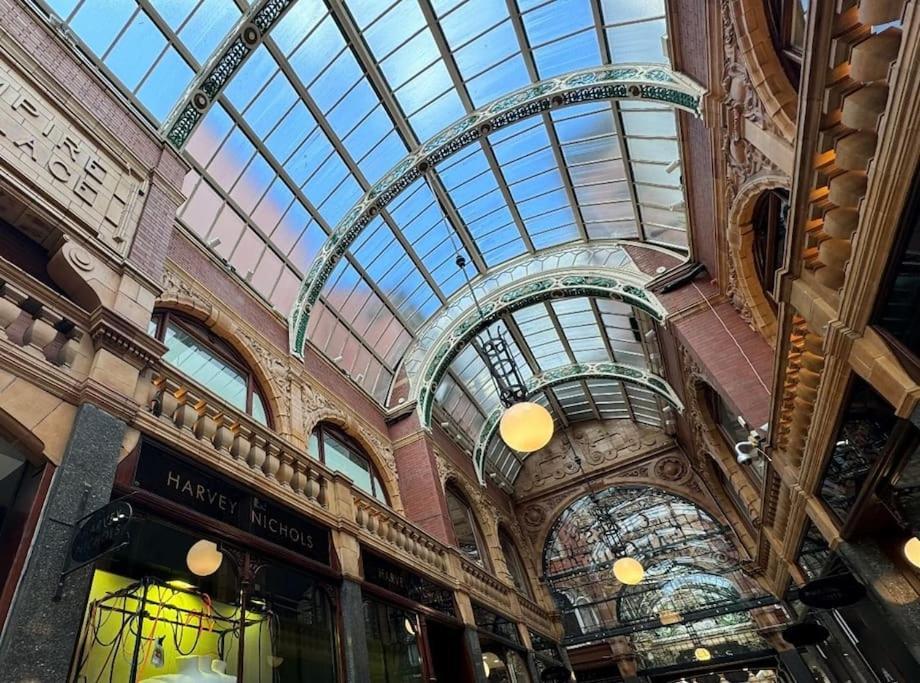 Ferienwohnung Harvey Nic'S & Designer Quarter 18 Ch Leeds  Exterior foto